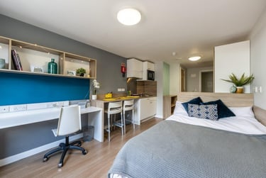 1 bed studio, Haddington Place, Abbeyhill, Edinburgh, EH74AG - Image 8